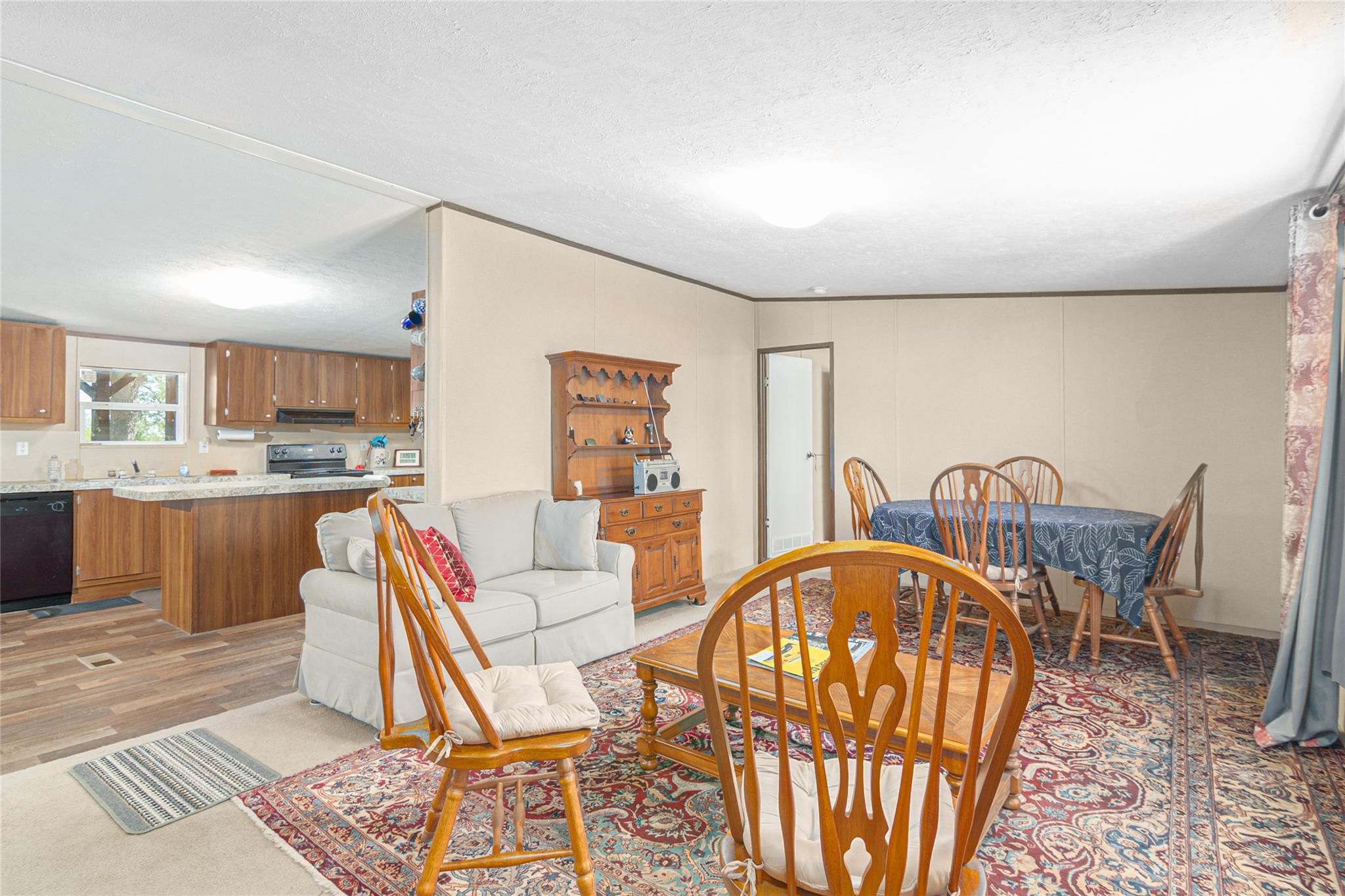 2105 Fm 1104 Property Photo 8