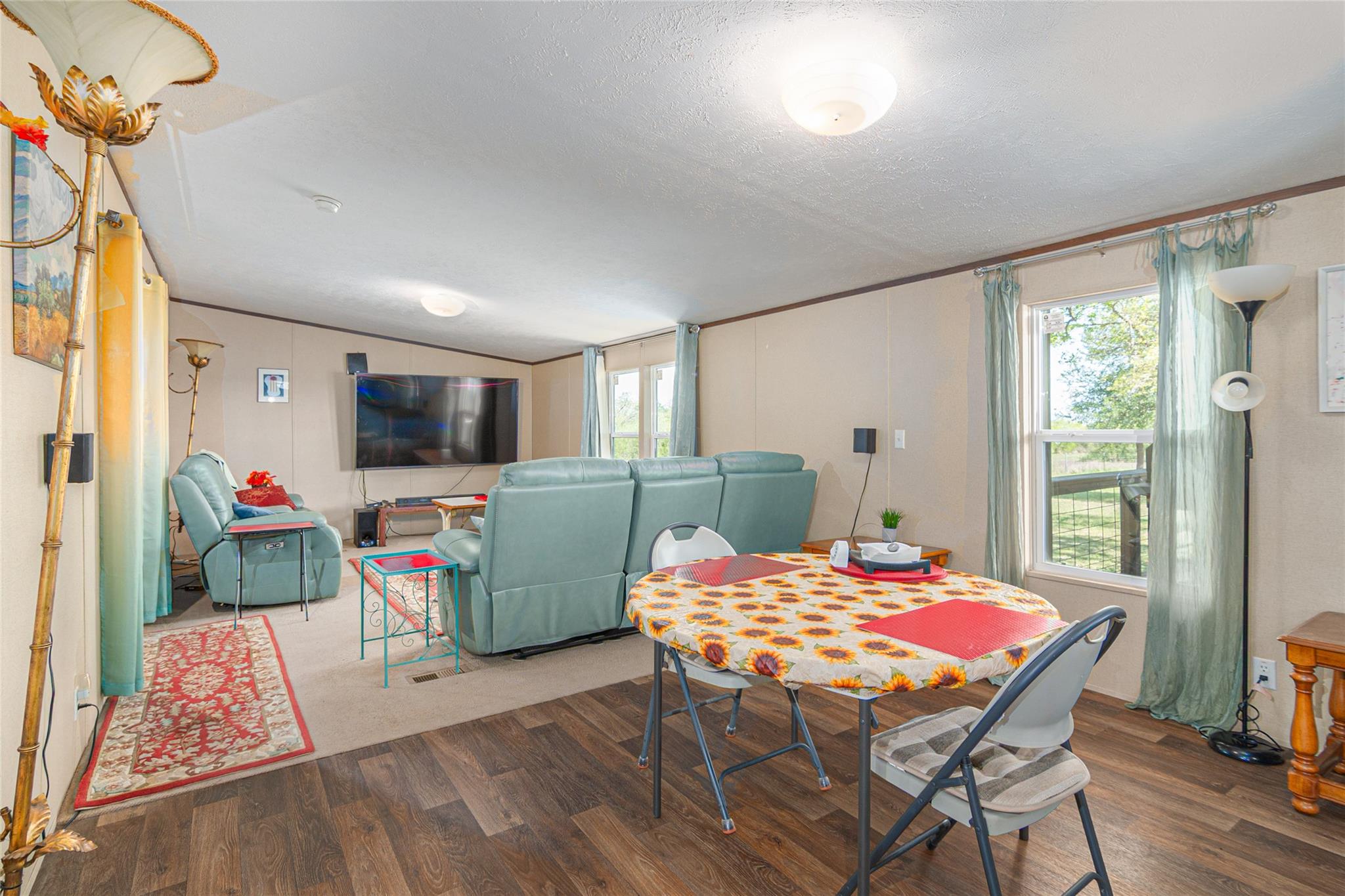 2105 Fm 1104 Property Photo 10
