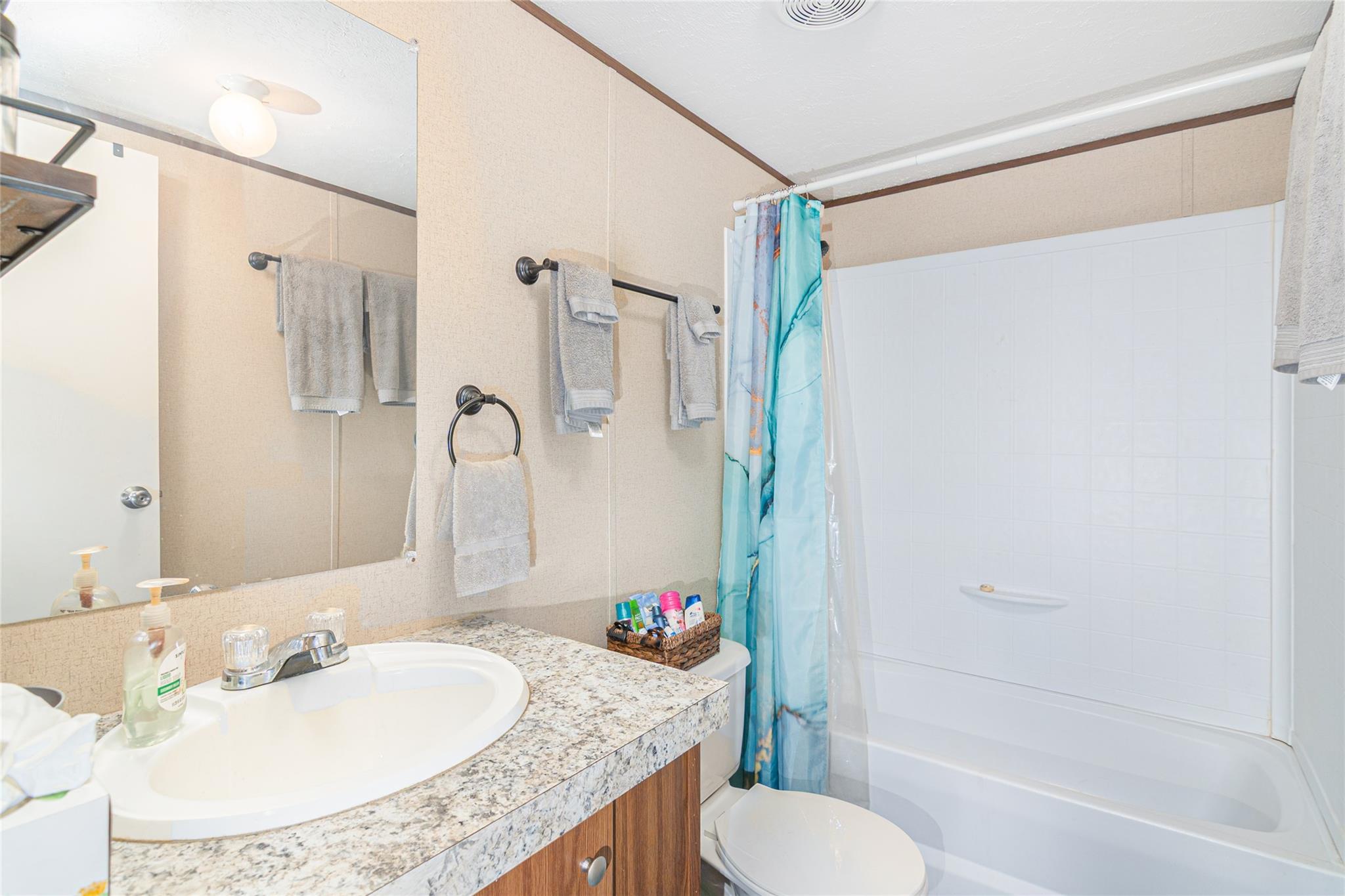 2105 Fm 1104 Property Photo 15