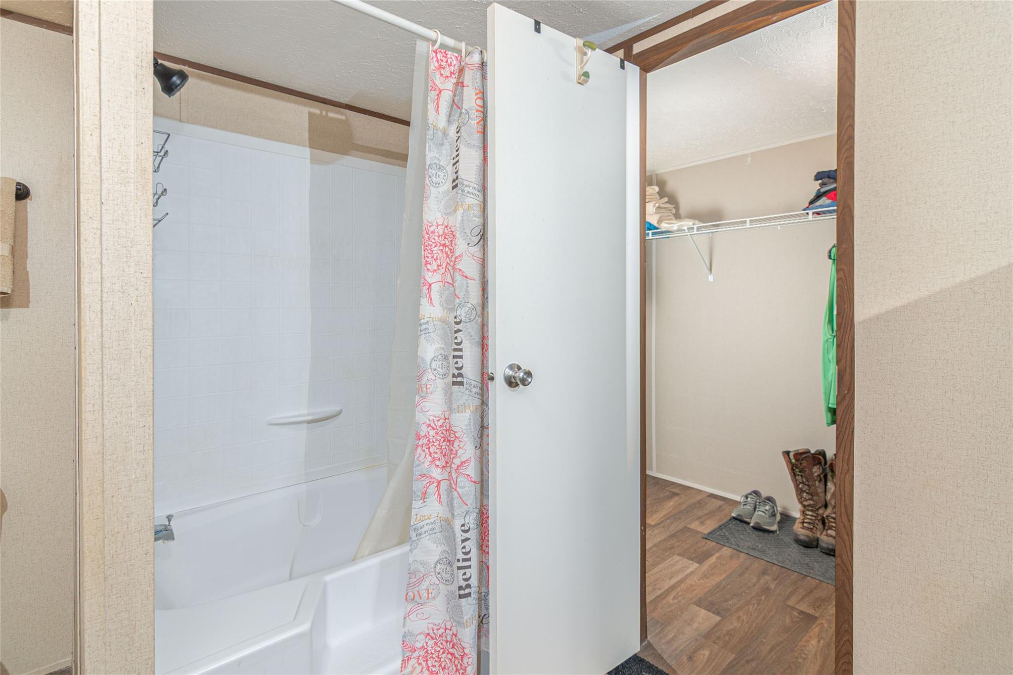 2105 Fm 1104 Property Photo 20