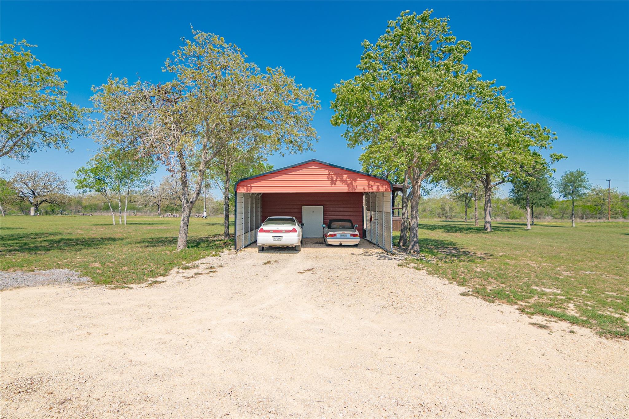 2105 Fm 1104 Property Photo 30