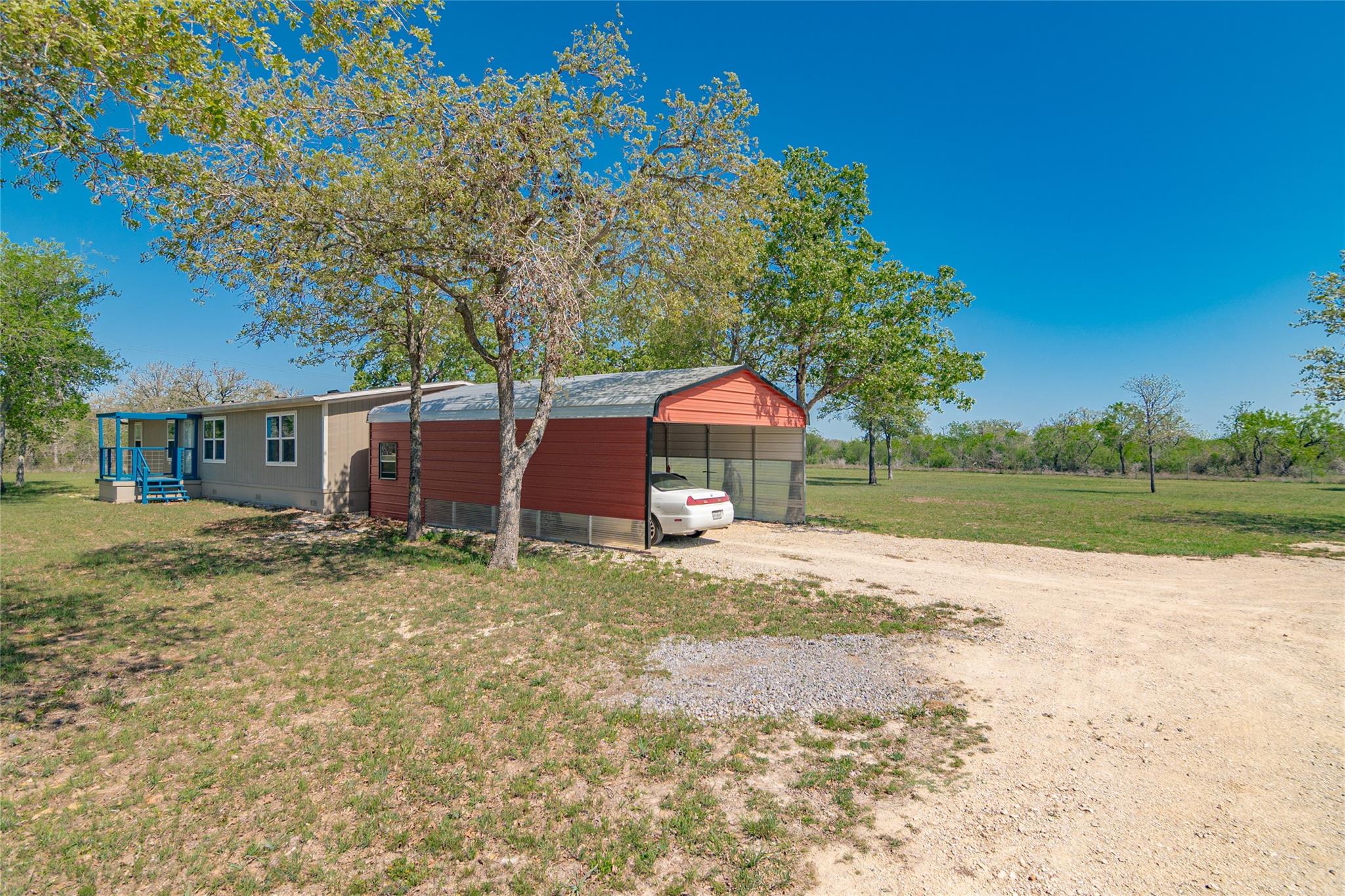2105 Fm 1104 Property Photo 31