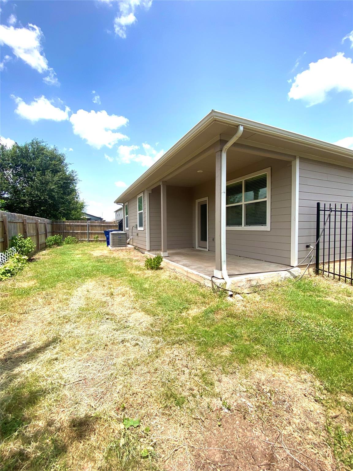 3117 Bragg Pl Property Photo 14