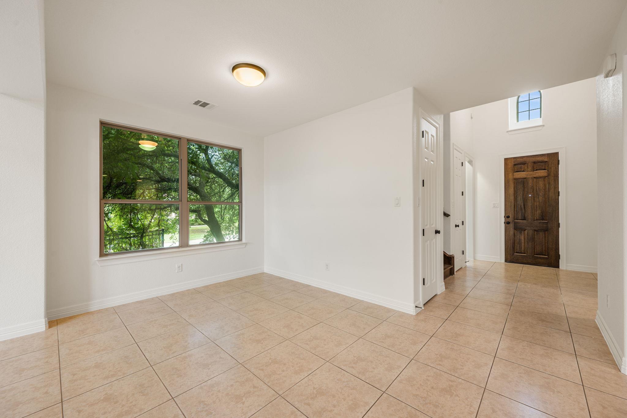 2201 Quarry Loop Property Photo 15