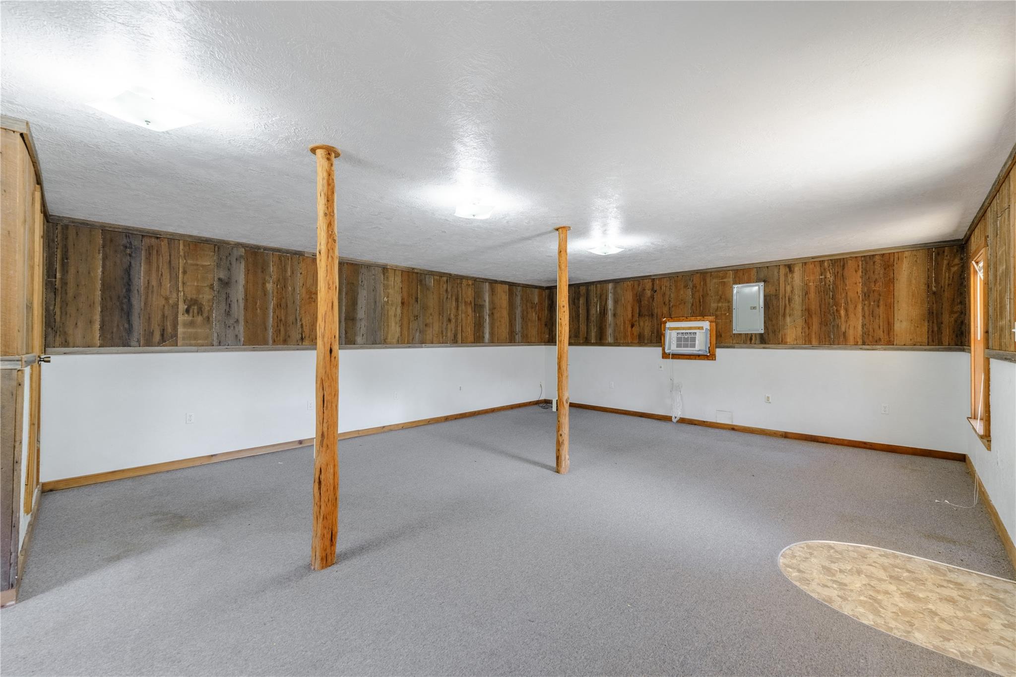 2173 County Road 434 Loop Property Photo 4