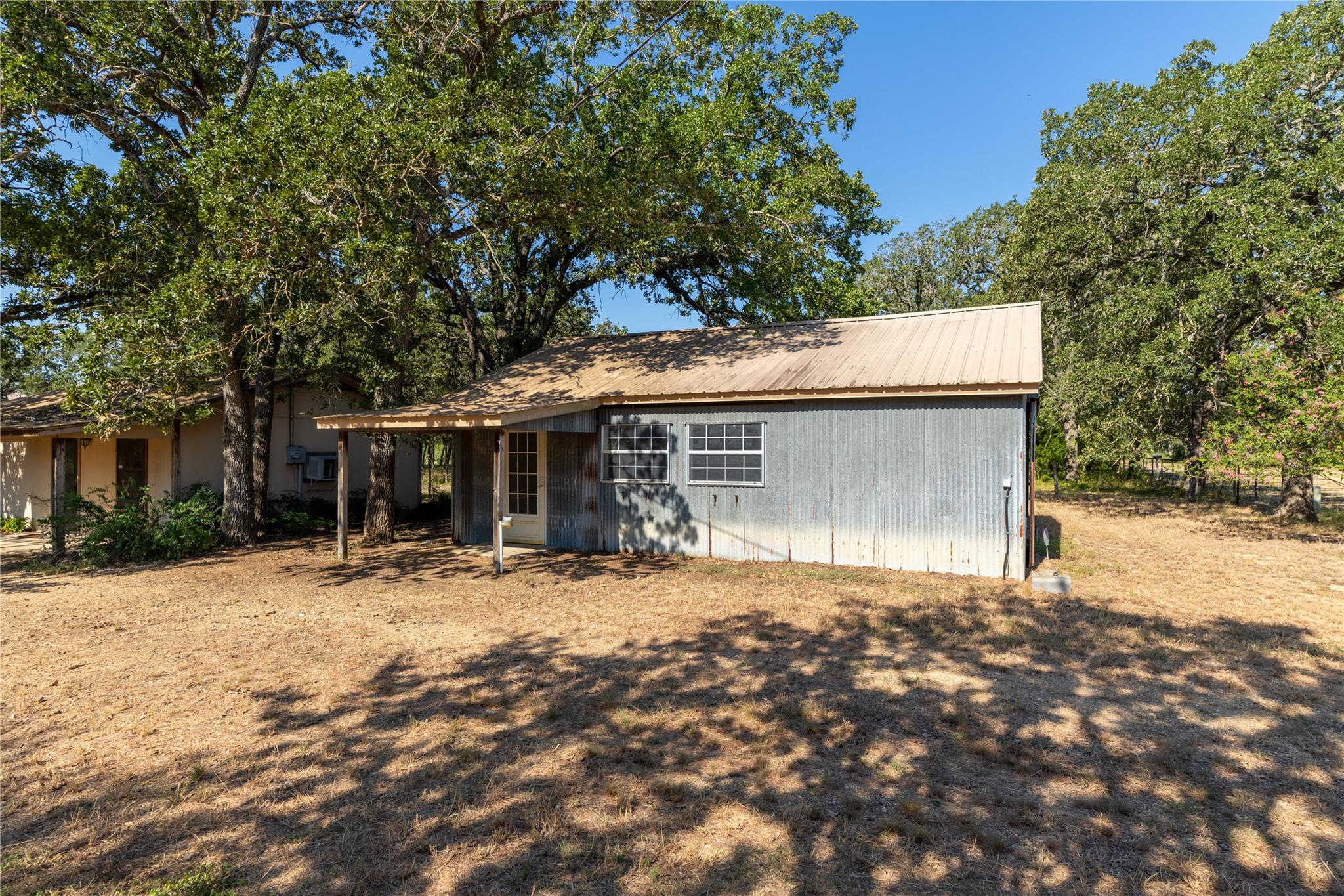 2173 County Road 434 Loop Property Photo 16
