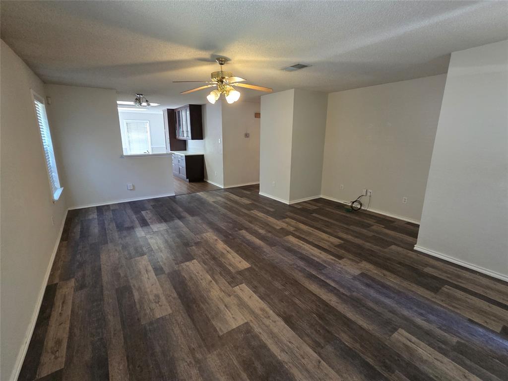 829 Satellite Vw Property Photo 2