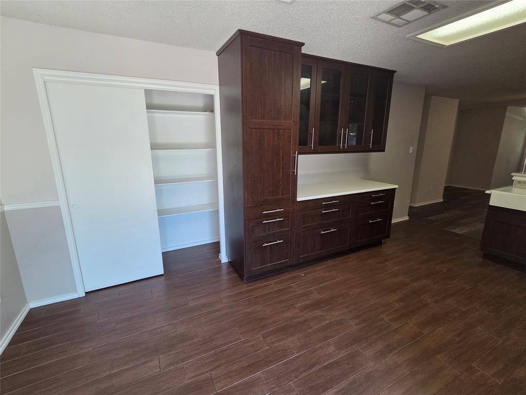 829 Satellite Vw Property Photo 10