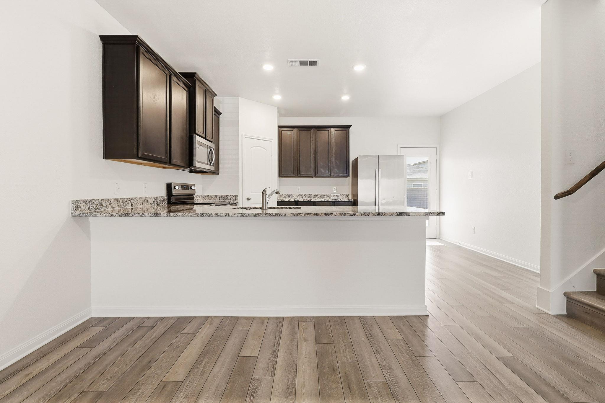 1283 Treeta Trl Property Photo 3