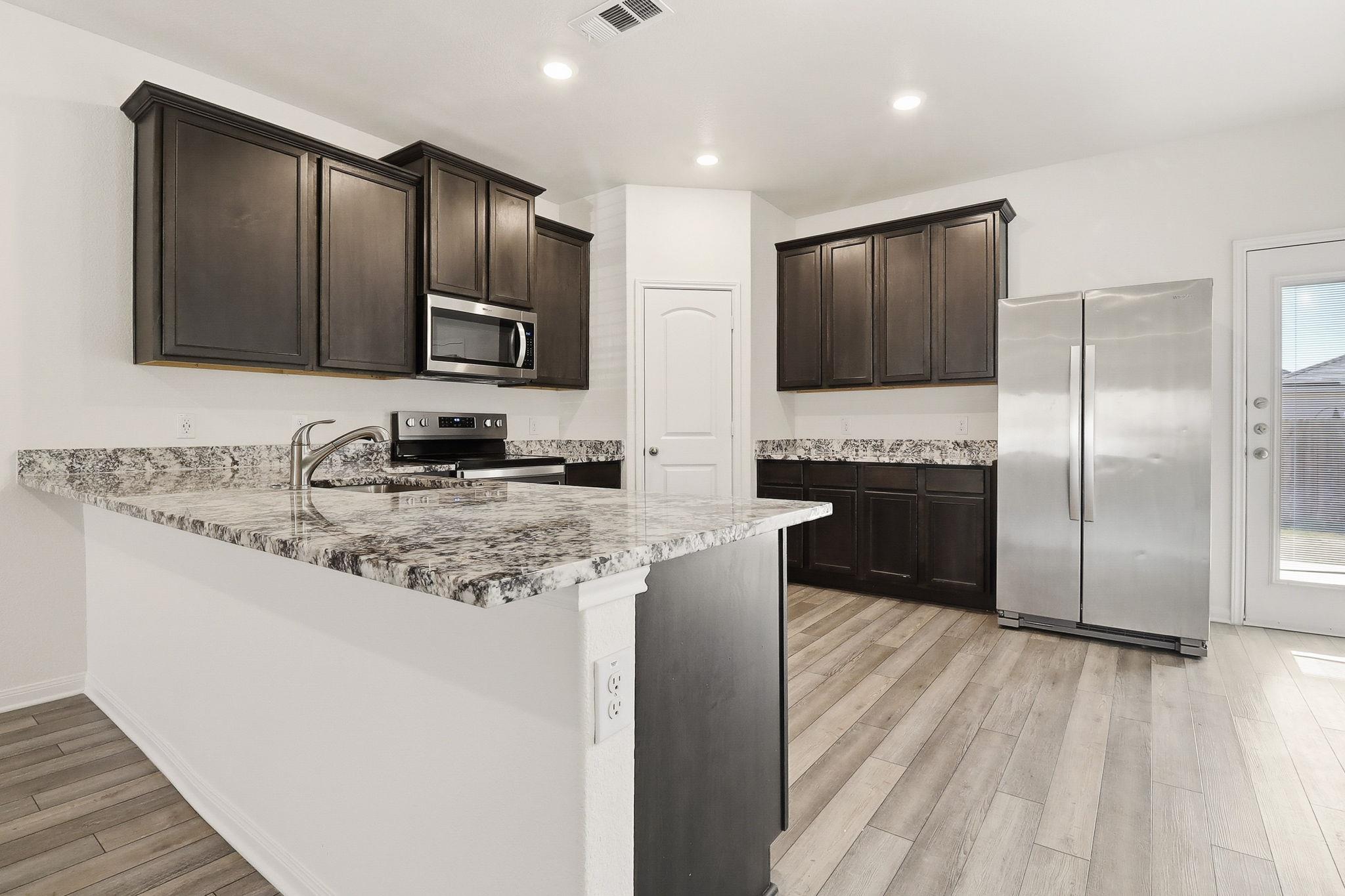 1283 Treeta Trl Property Photo 6