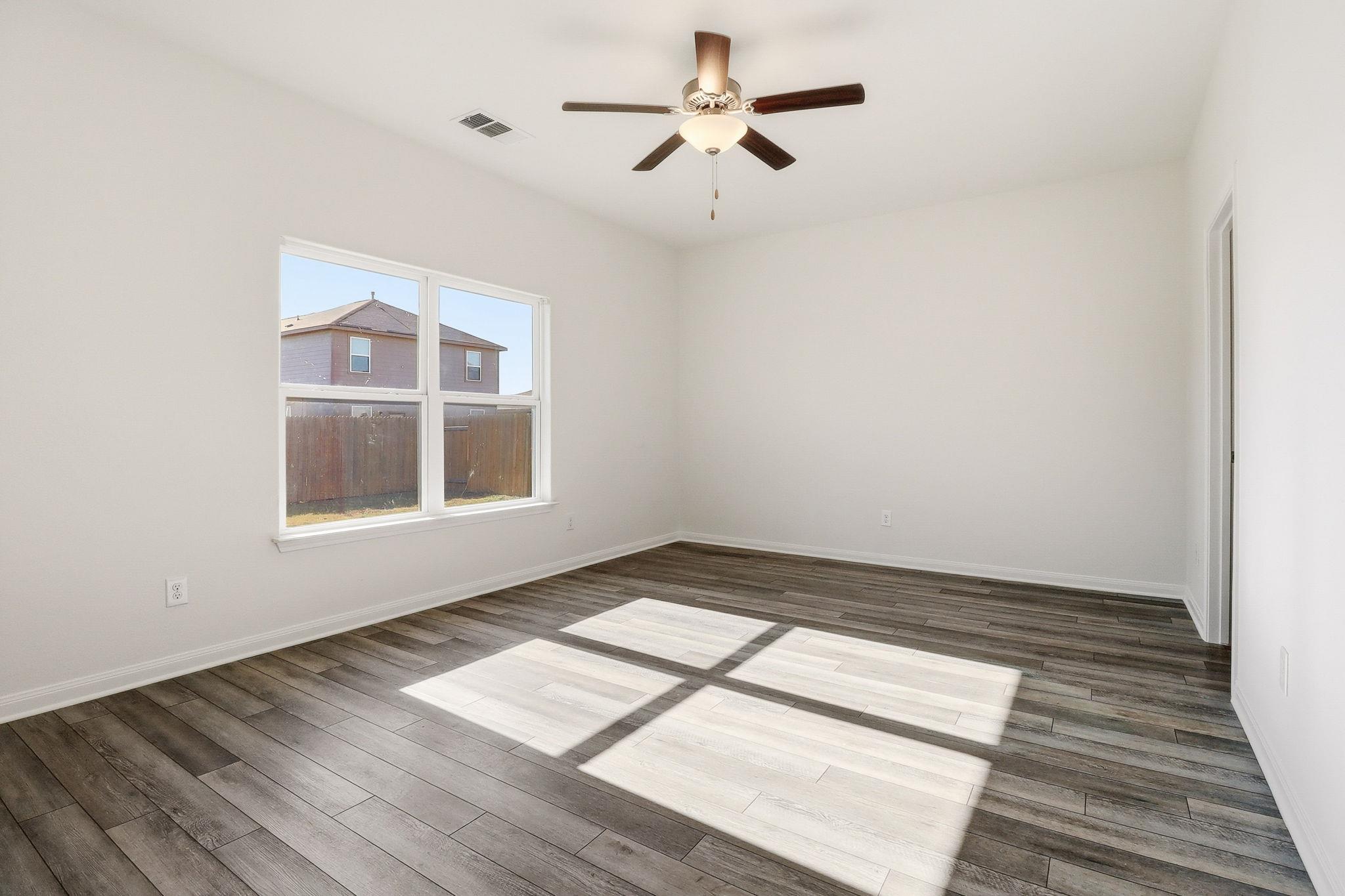 1283 Treeta Trl Property Photo 10