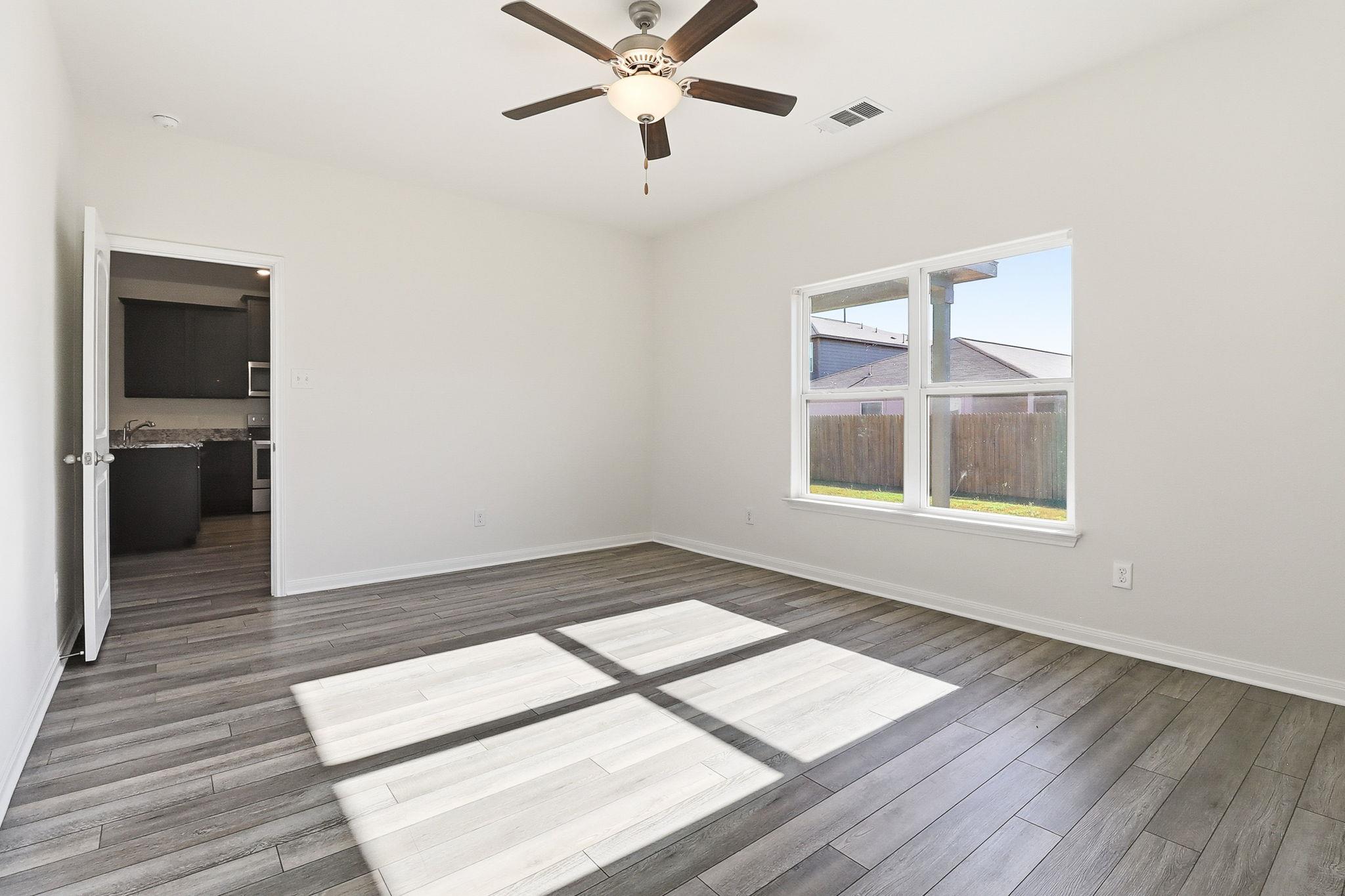 1283 Treeta Trl Property Photo 13