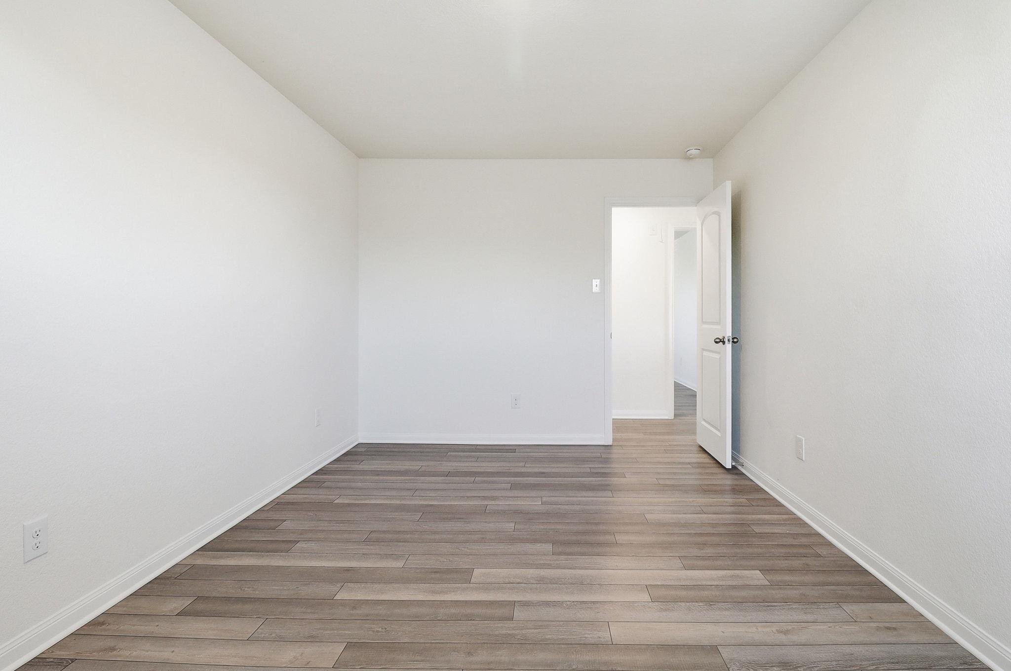 1283 Treeta Trl Property Photo 29