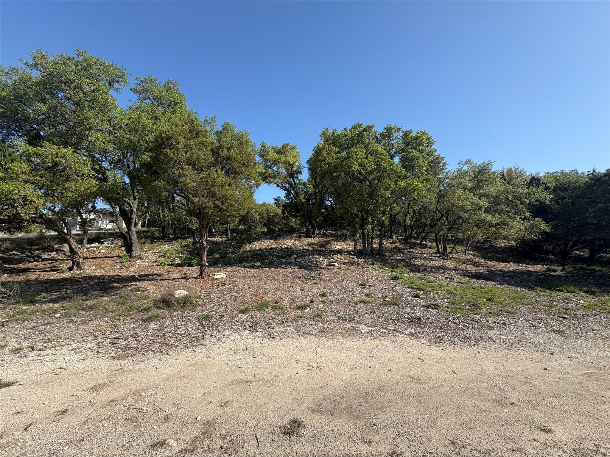 129 Lake Frst Property Photo