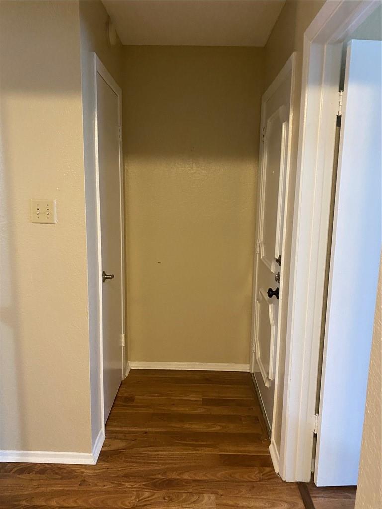 806 W 24th St #308 Property Photo 2