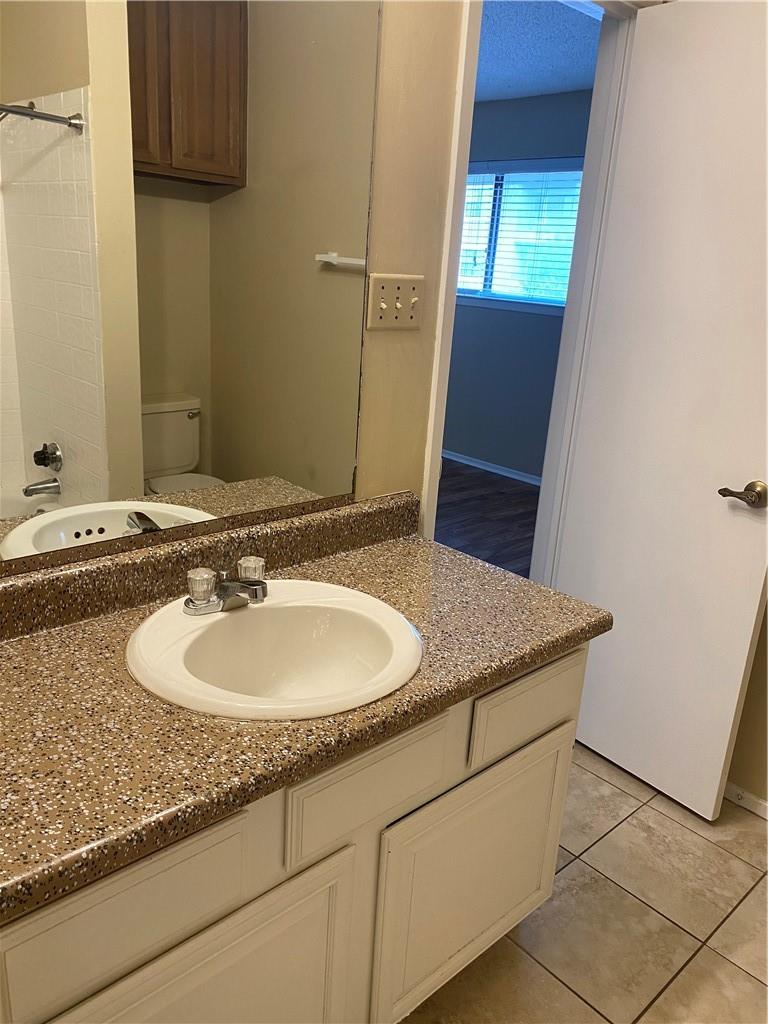 806 W 24th St #308 Property Photo 14