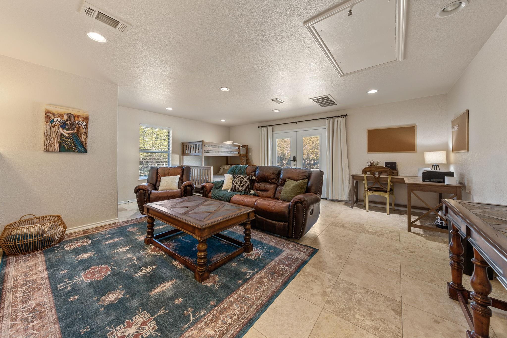 129 Deer Trl Property Photo 17