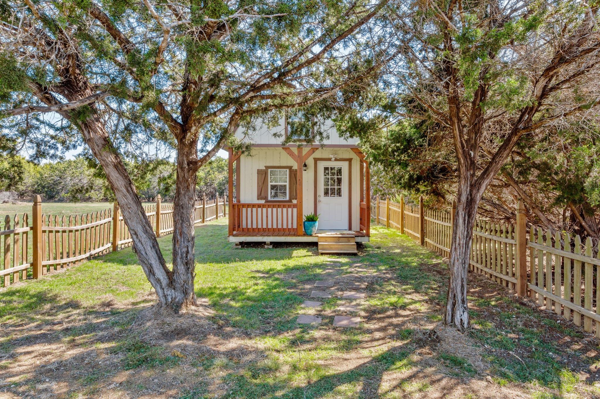 129 Deer Trl Property Photo 35