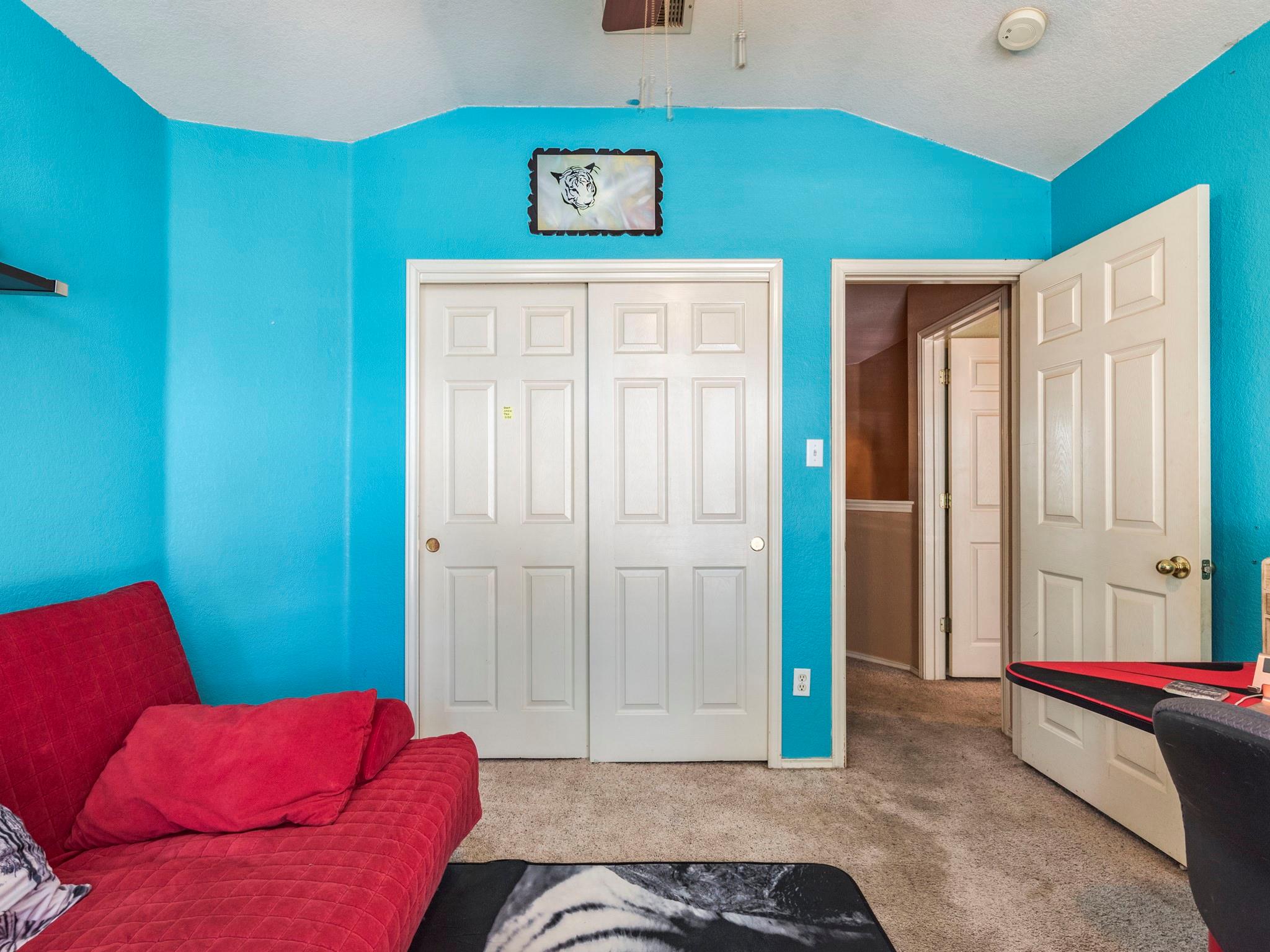 17105 Tobermory Dr Property Photo 18