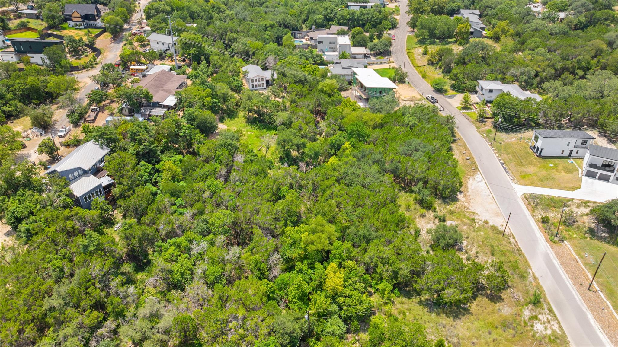 1812 & 1810 Miami Dr Property Photo 22