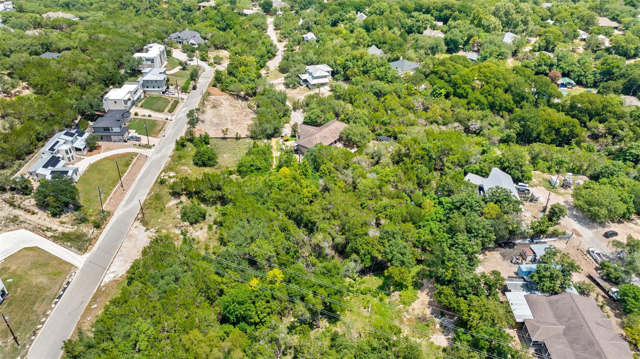 1812 & 1810 Miami Dr Property Photo 24