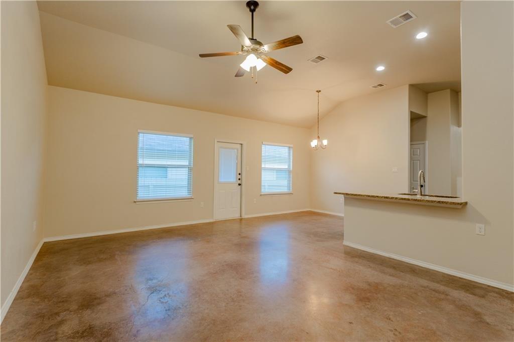 421 Jack Rabbit Ln #b Property Photo 1