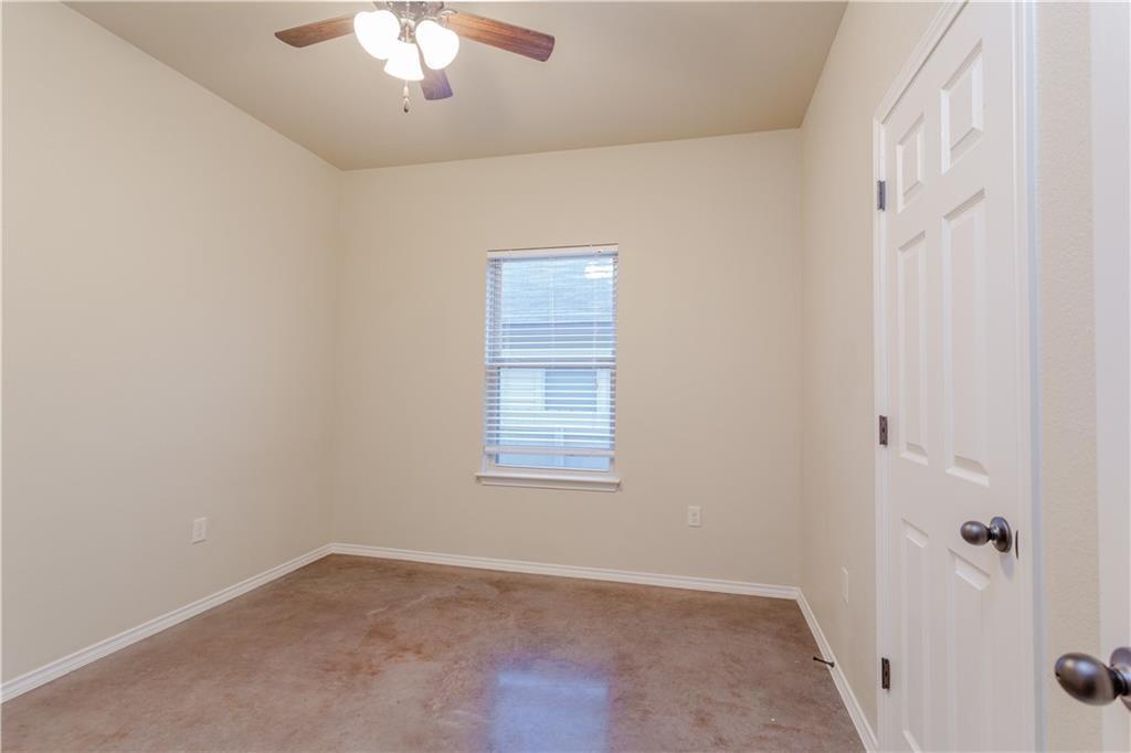421 Jack Rabbit Ln #b Property Photo 9