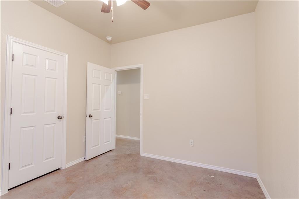 421 Jack Rabbit Ln #b Property Photo 10