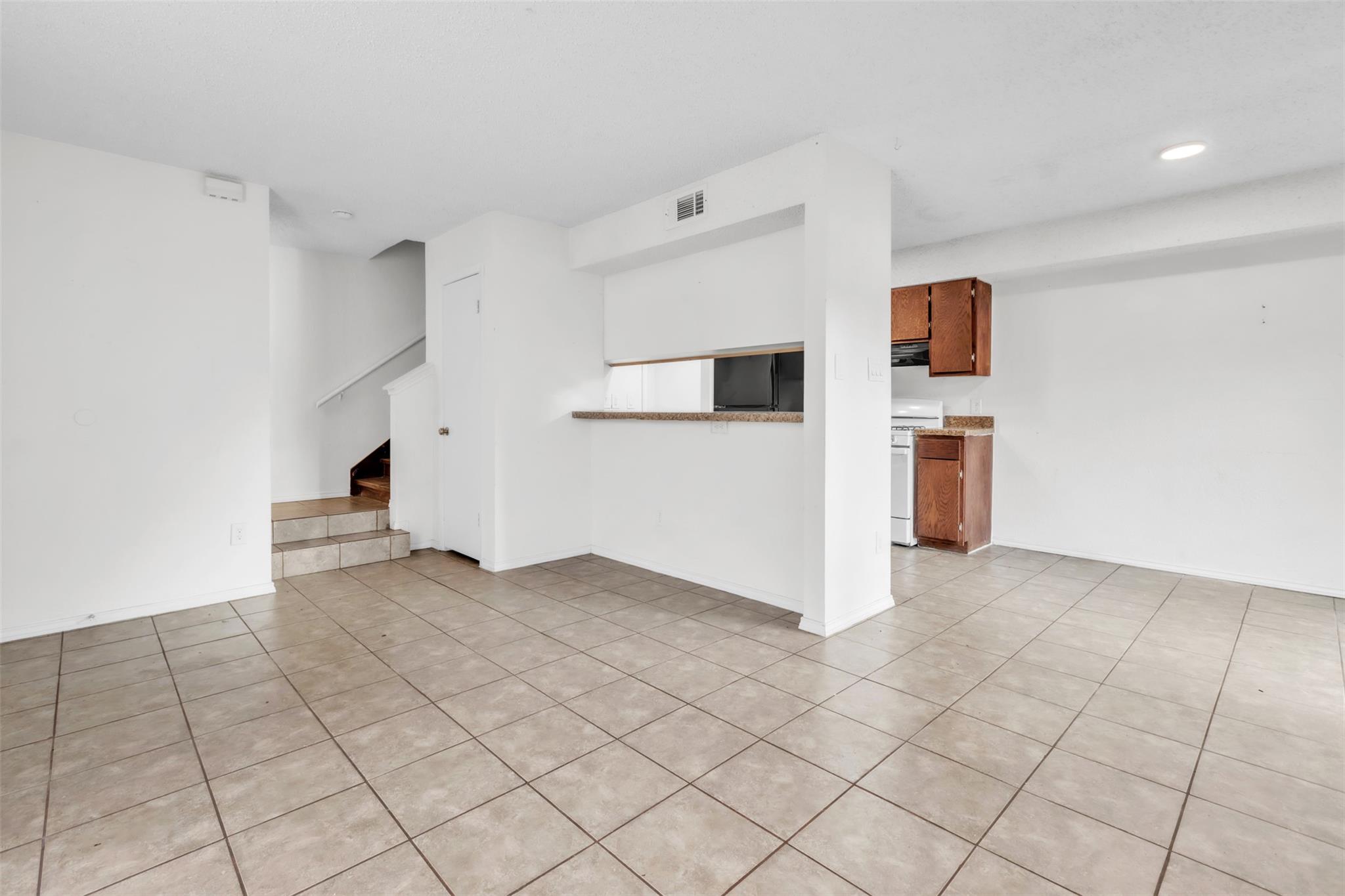 5805 Cougar Dr #A Property Photo 1