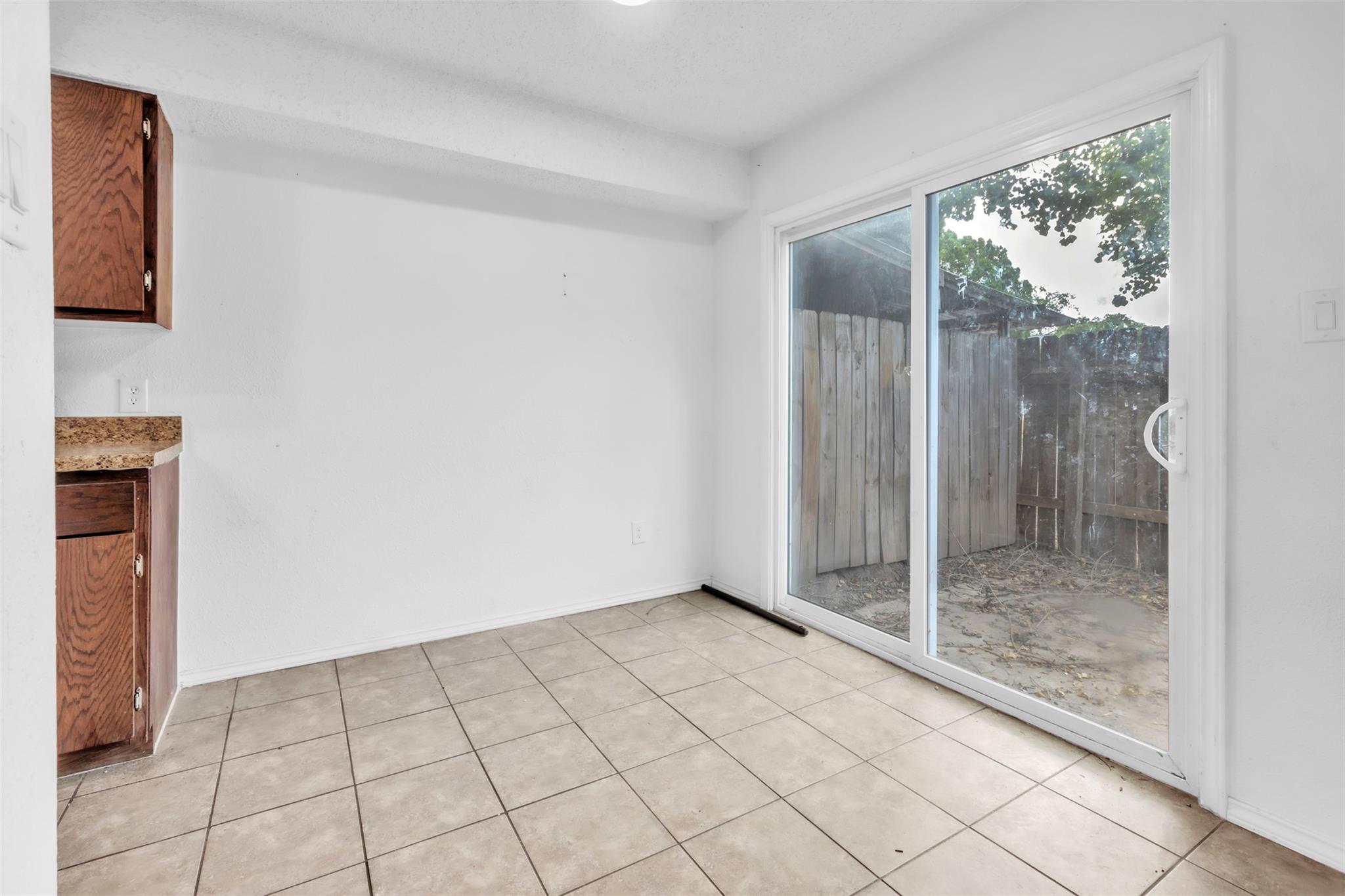5805 Cougar Dr #a Property Photo 5
