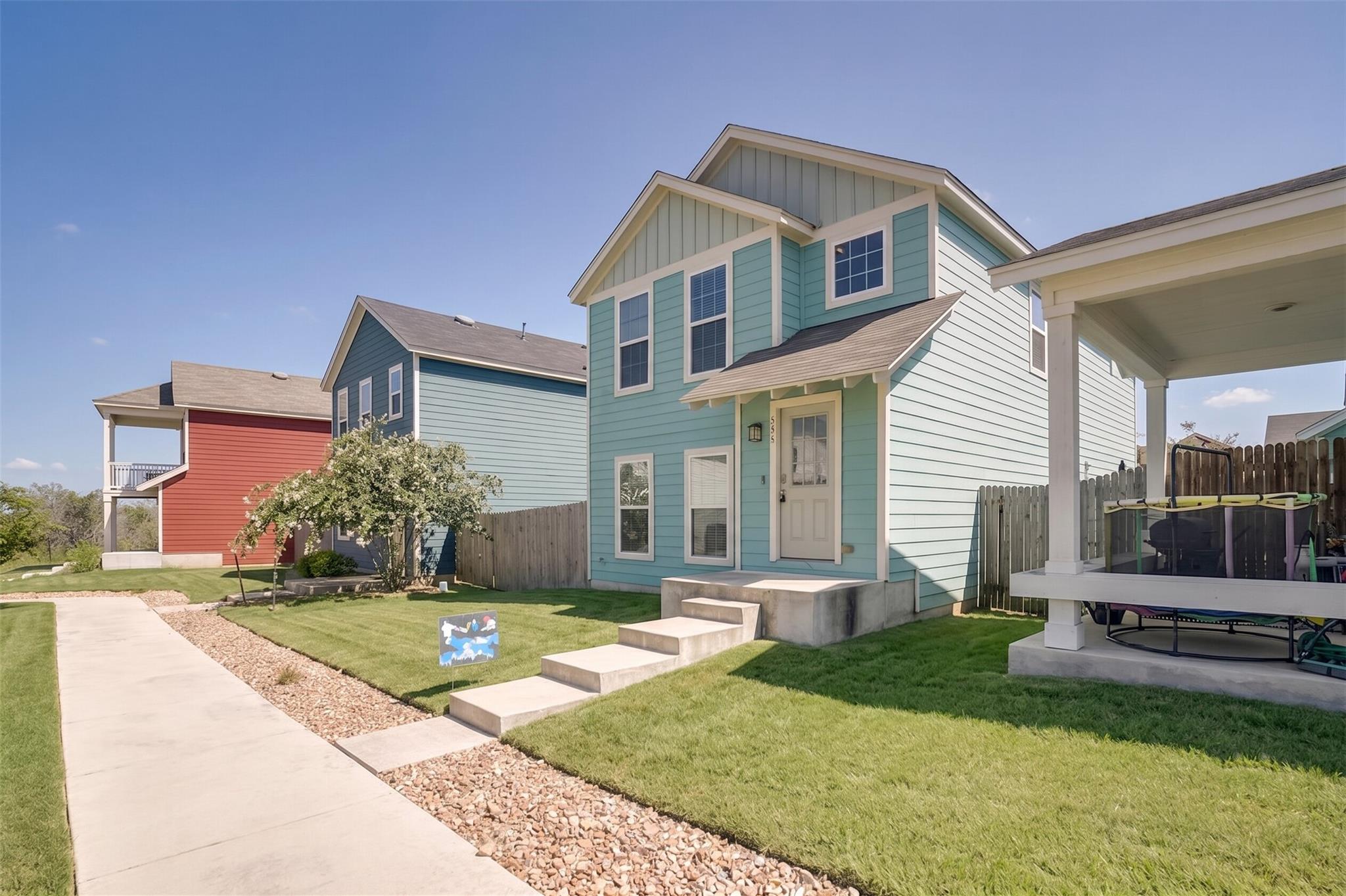 576 Ferrule Dr Property Photo 1