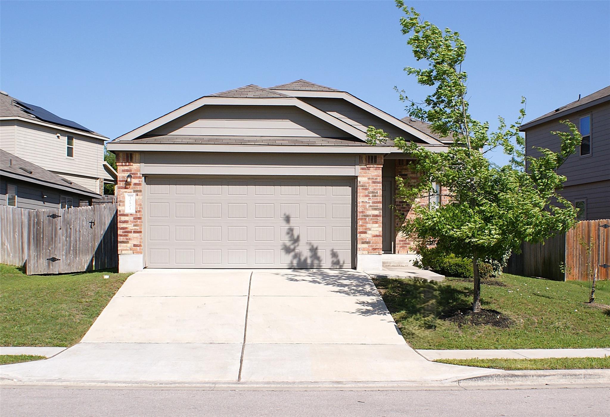 10801 Dimitrios Dr Property Photo 1