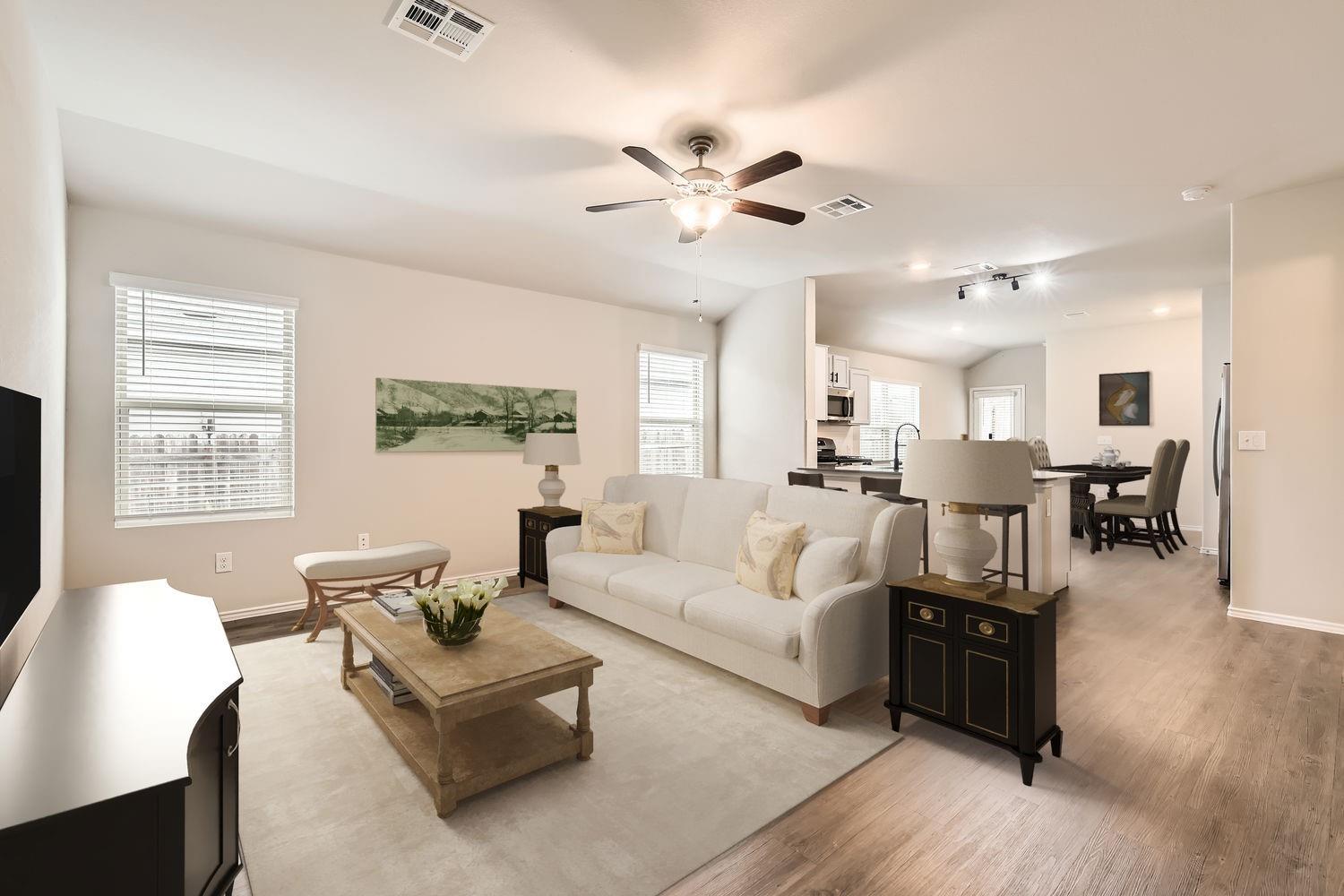 10801 Dimitrios Dr Property Photo 4