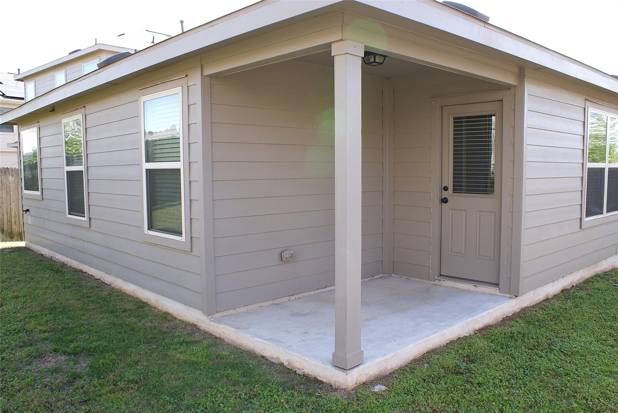 10801 Dimitrios Dr Property Photo 23