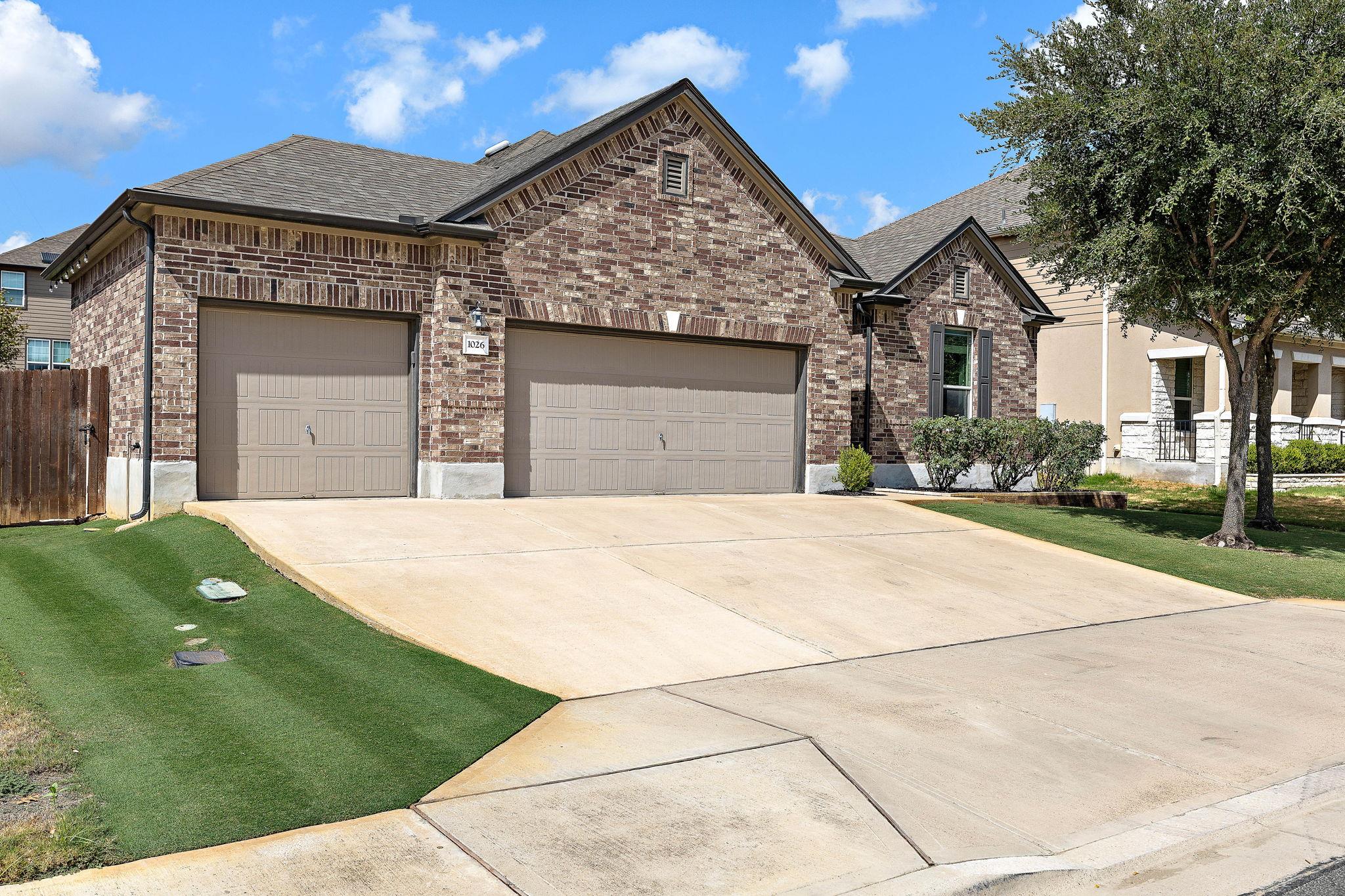1026 Toltec Trl Property Photo 1