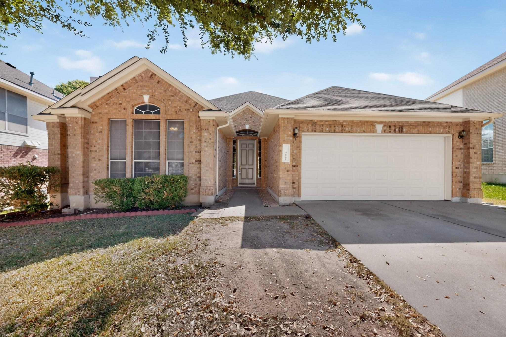 17905 Worley Dr Property Photo 2