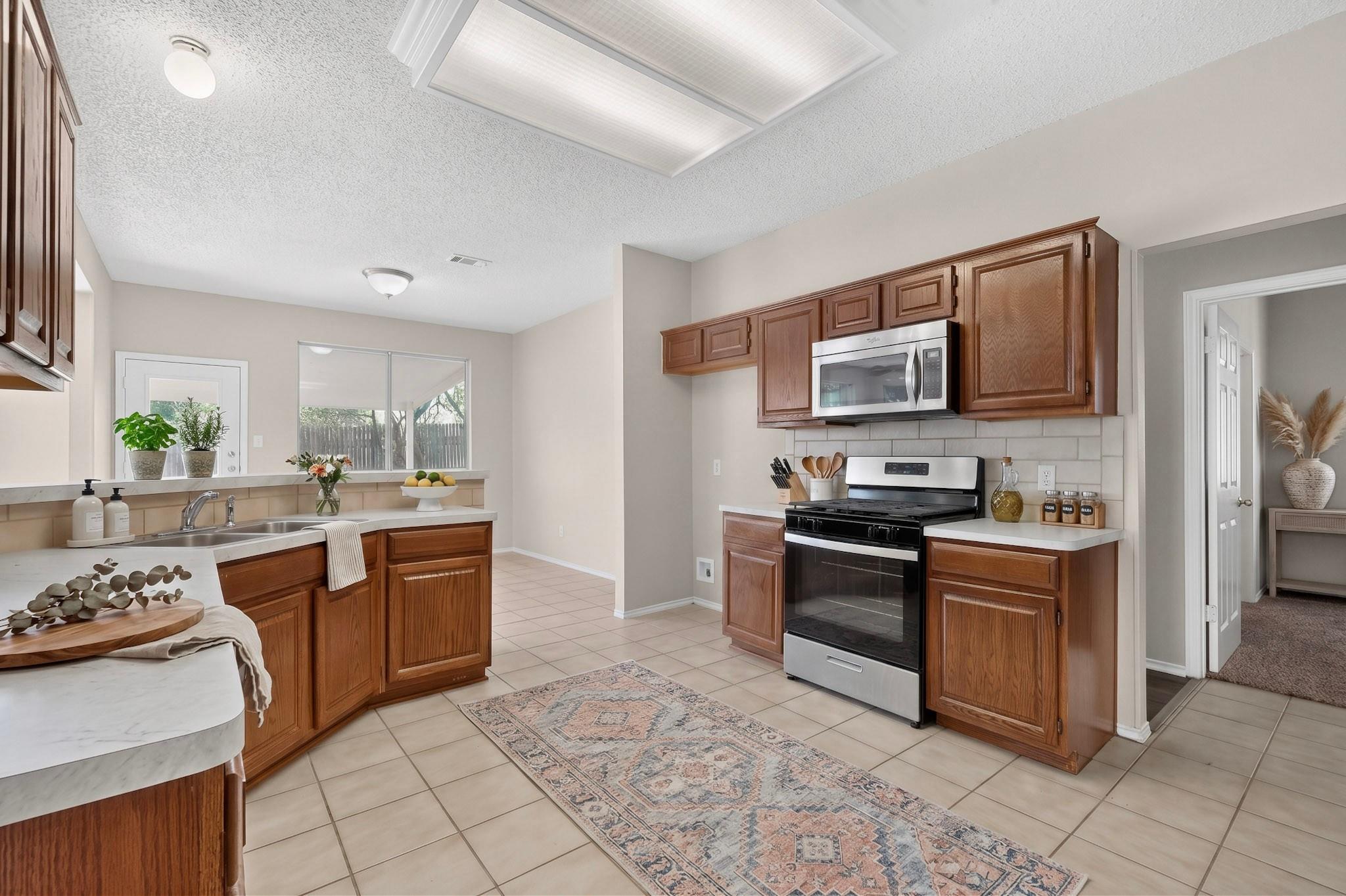 17905 Worley Dr Property Photo 4