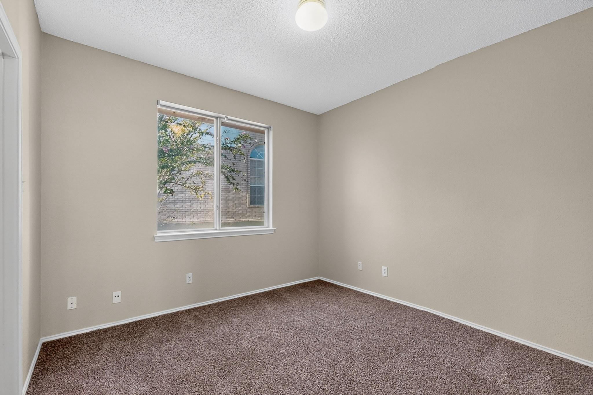 17905 Worley Dr Property Photo 32