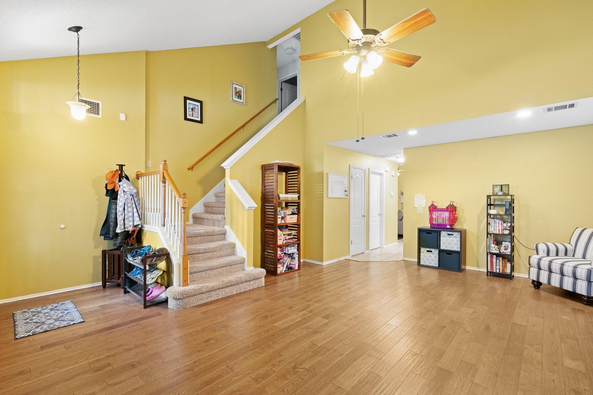 12900 Medina River Way Property Photo 5