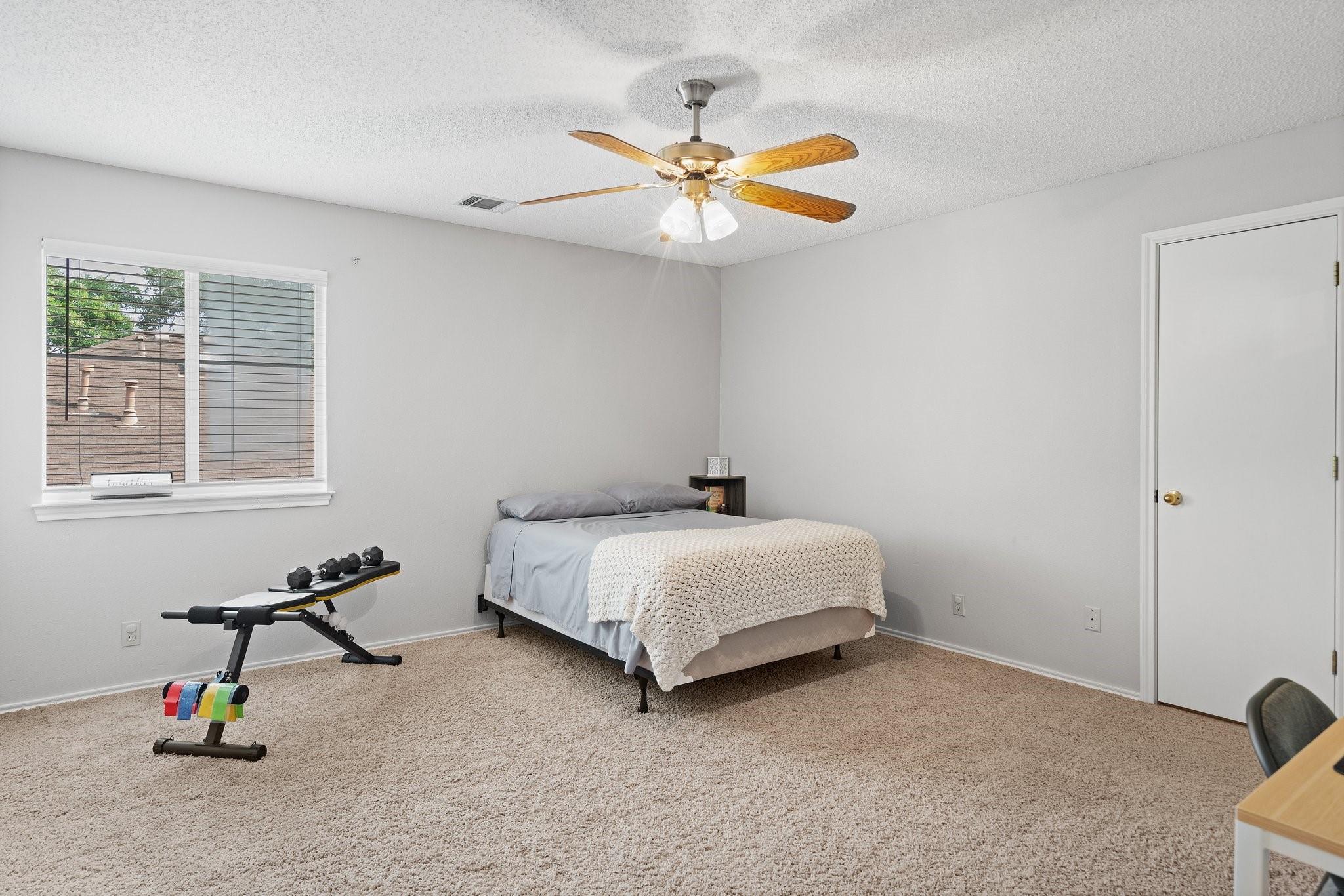 12900 Medina River Way Property Photo 20