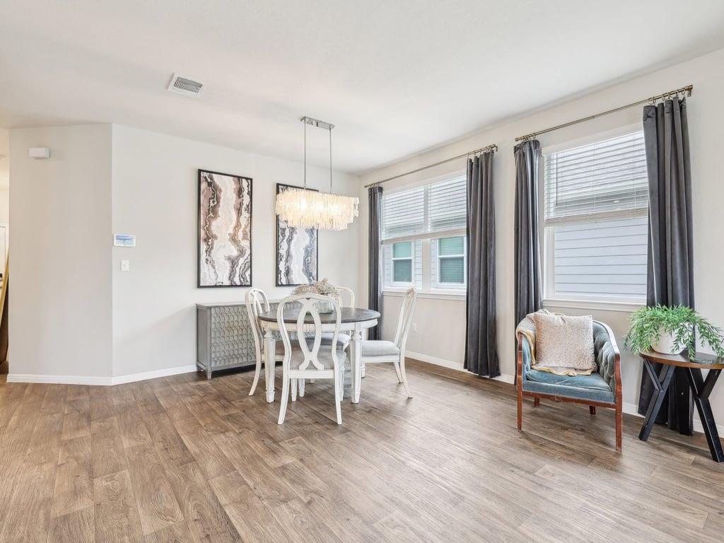 709 Bluffview Dr Property Photo 10