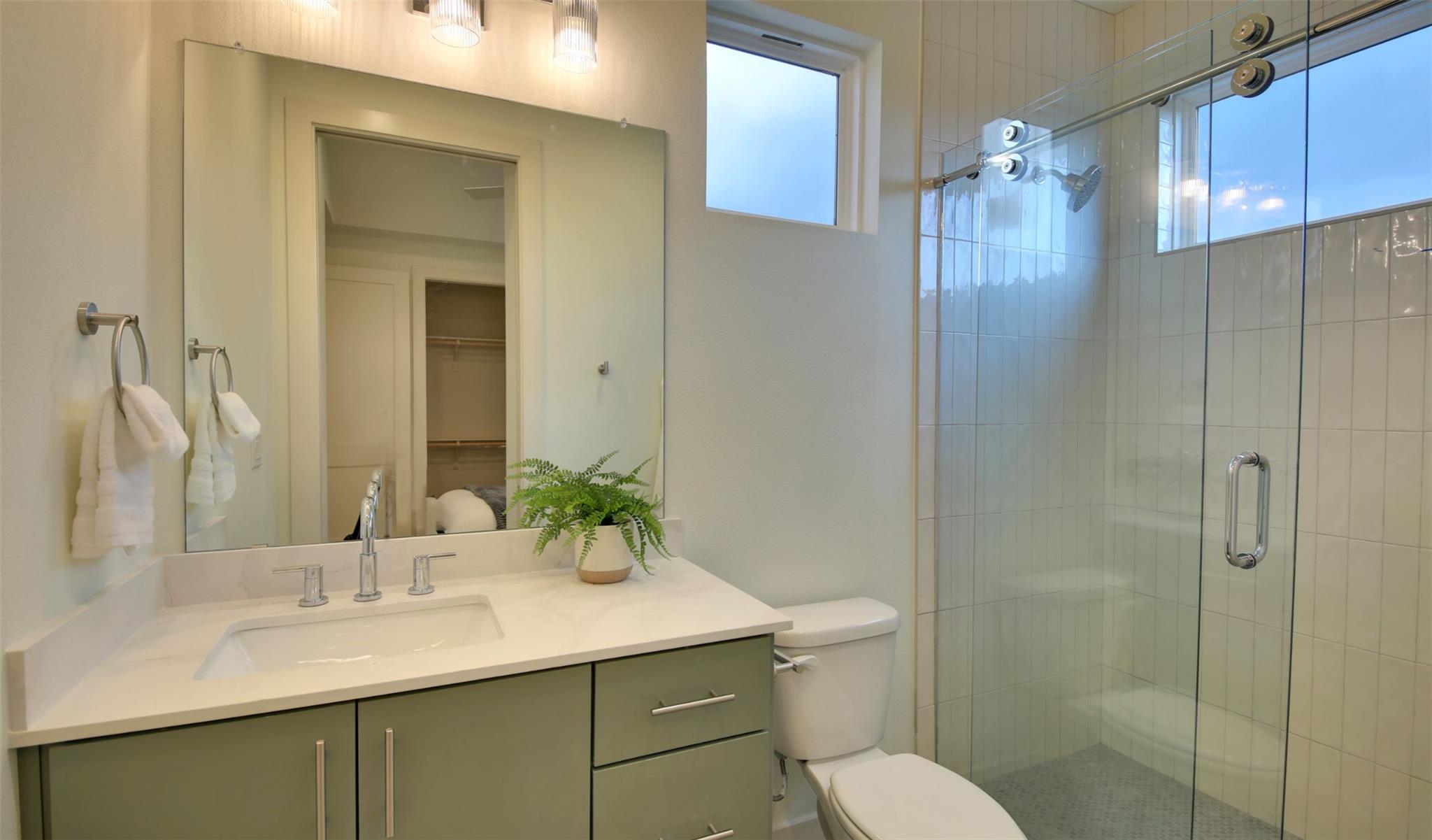 6802 Montana St #2 Property Photo 8