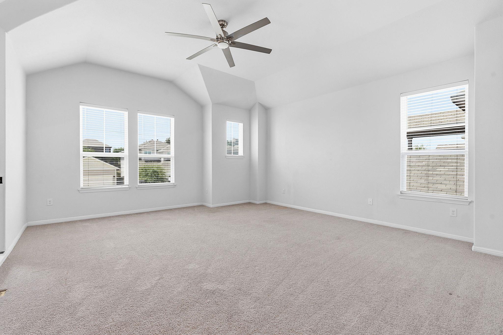 10221 Forest Grove Dr Property Photo 14