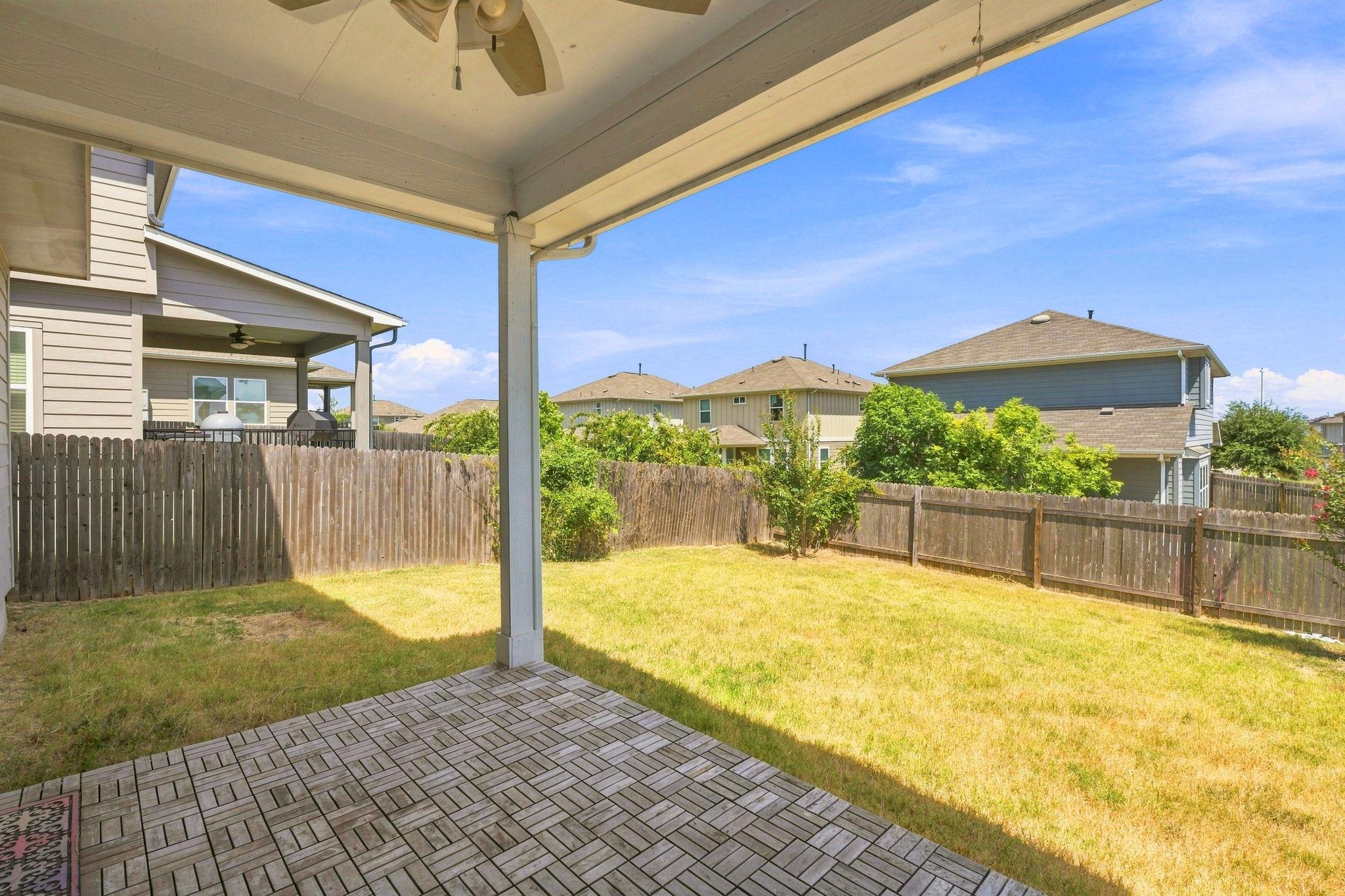 10221 Forest Grove Dr Property Photo 28