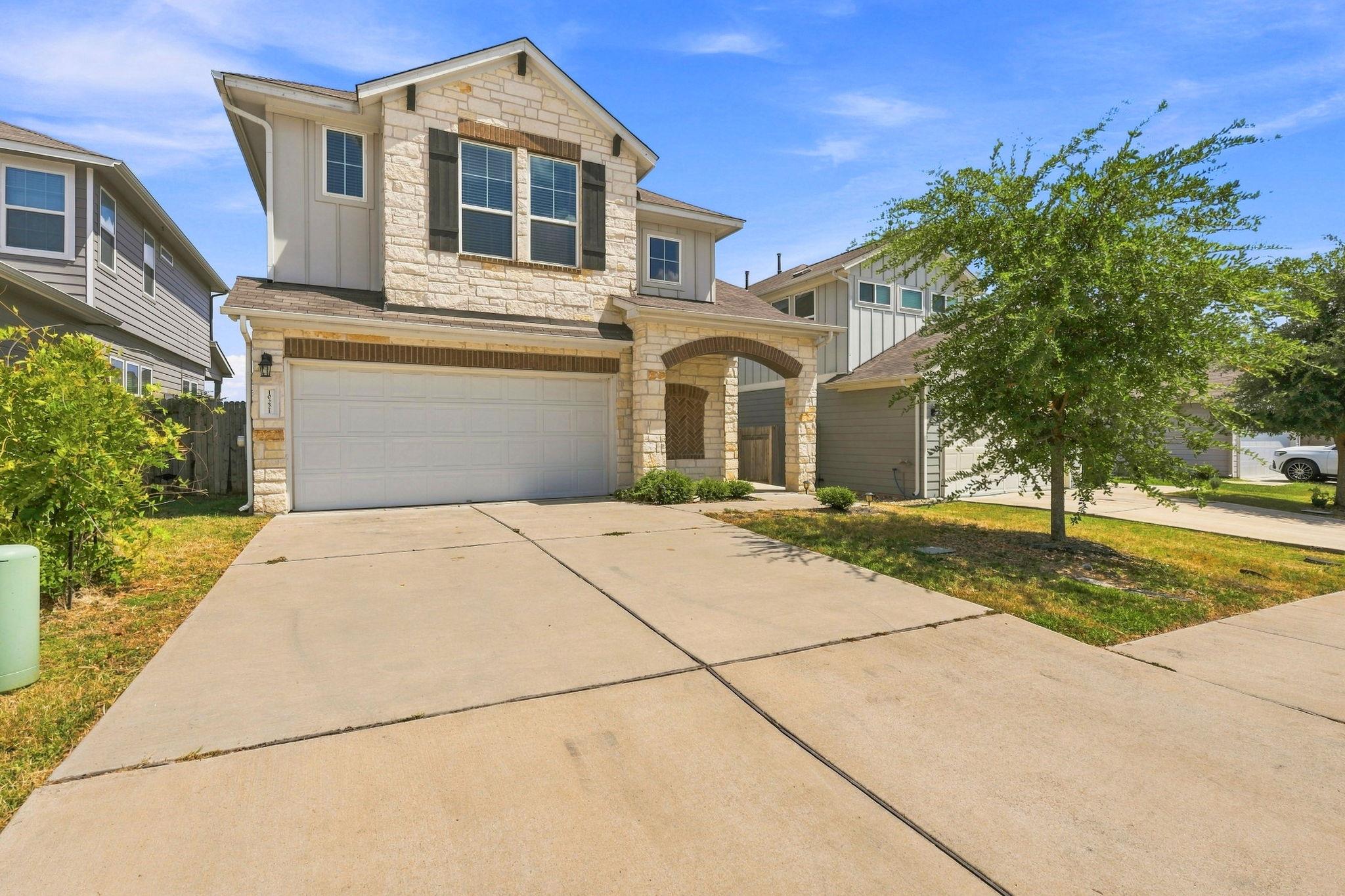 10221 Forest Grove Dr Property Photo 32