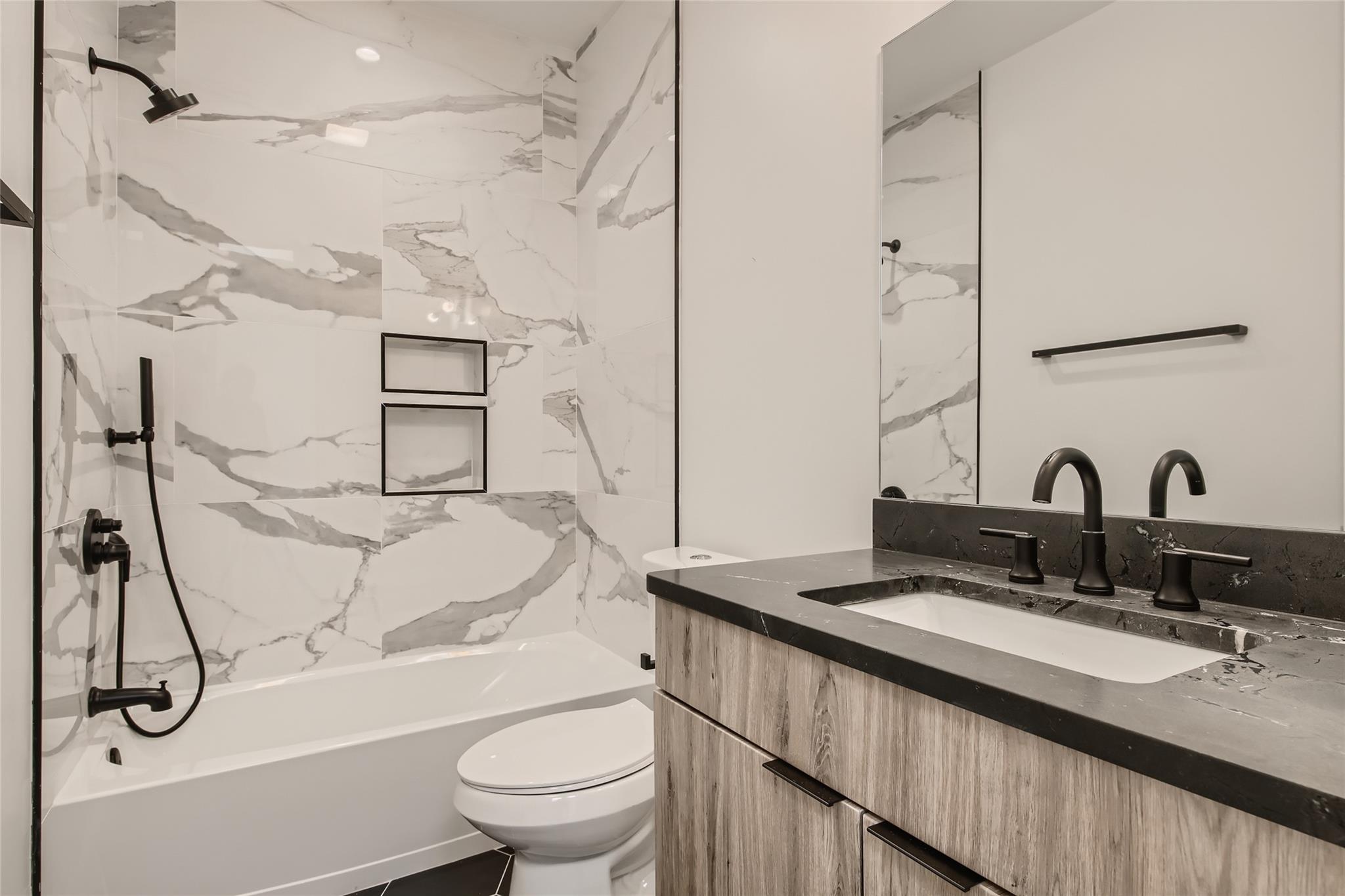1214 Pasadena Dr #unit 2 Property Photo 12