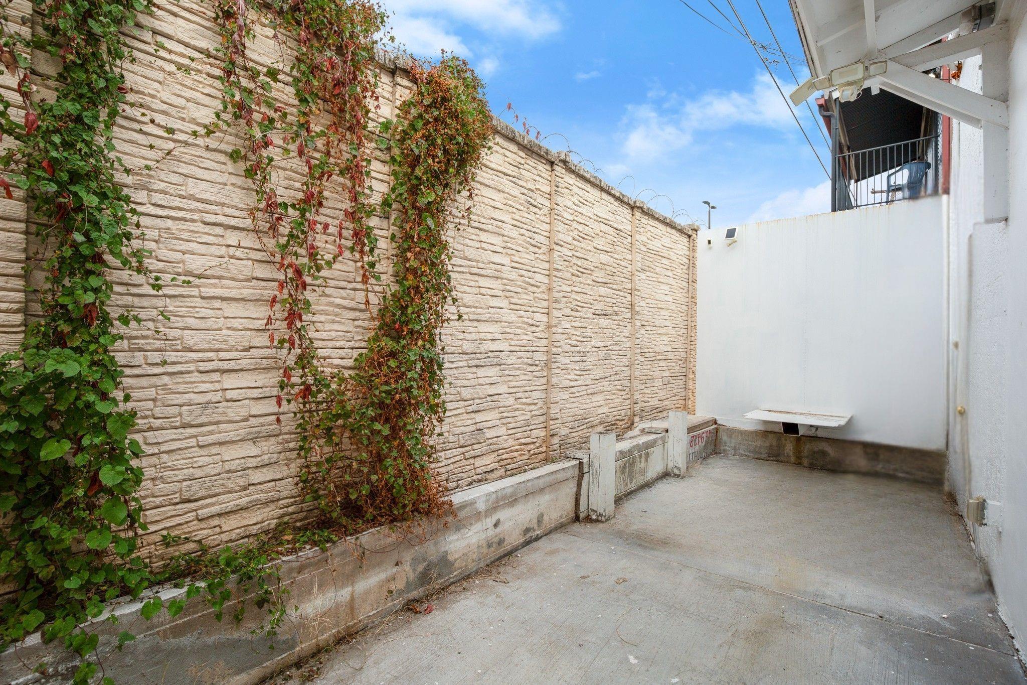 7700 N Lamar Blvd Property Photo 12
