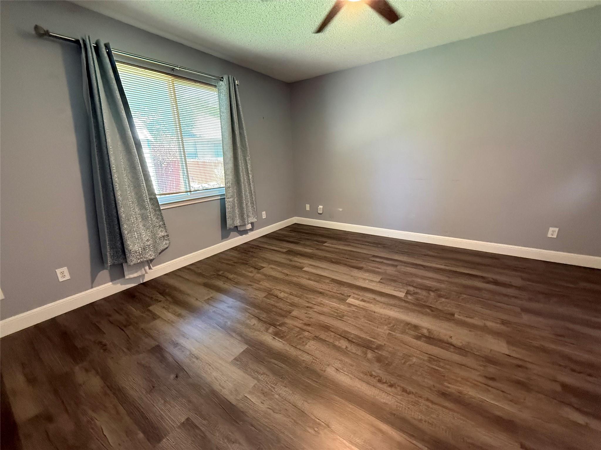 20808 Jumpers Delight Ln Property Photo 7