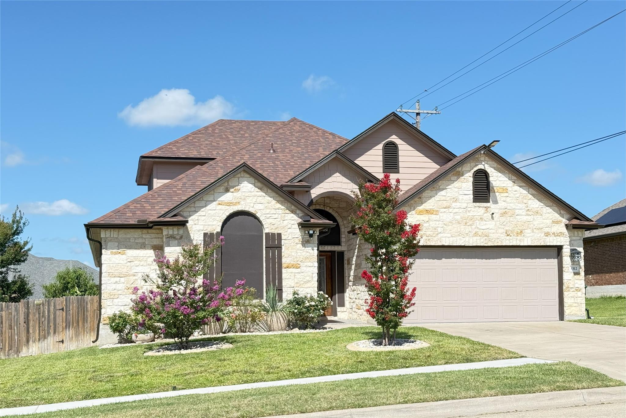 3312 Vineyard Trl Property Photo 1