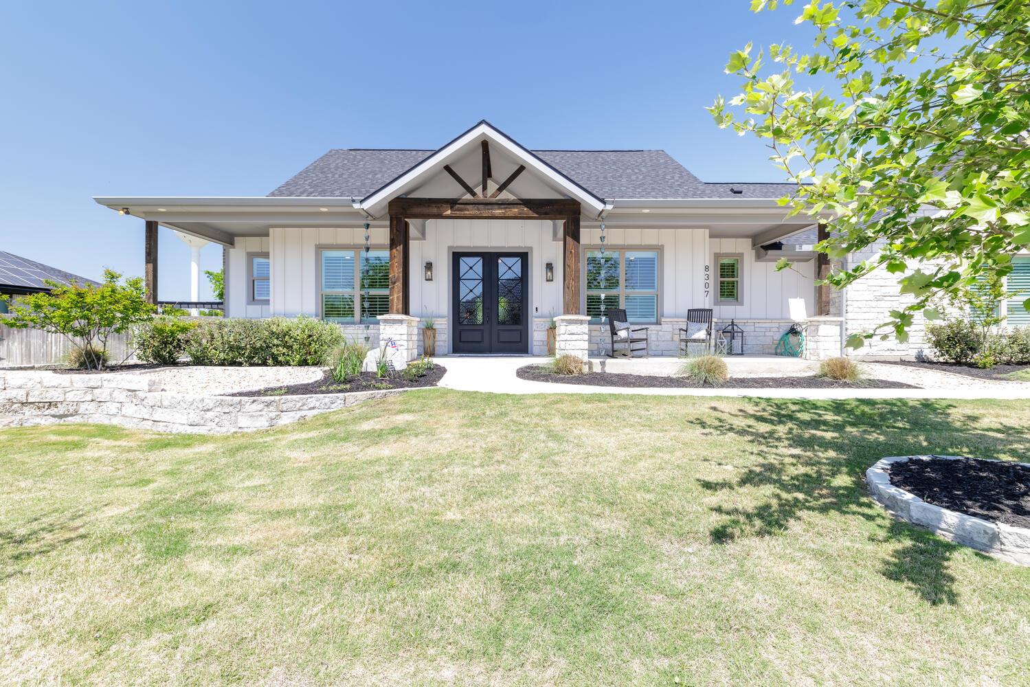 8307 Cates Creek Dr Property Photo